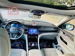 جیپ گراند شیرۆکی